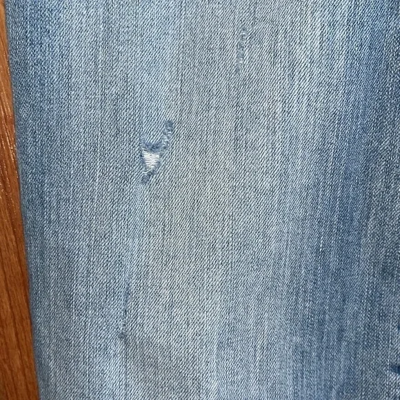 Ann Taylor Loft women’s skinny jeans with light intentional distressing - Picture 3 of 12